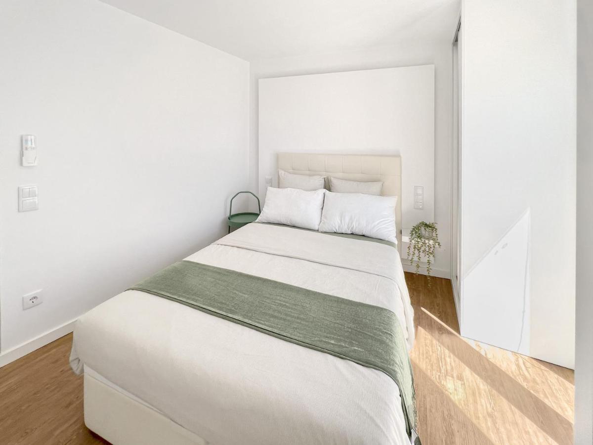 Sea Light Apartment Sesimbra. 2 Bedrooms, 6 Guests Eksteriør billede