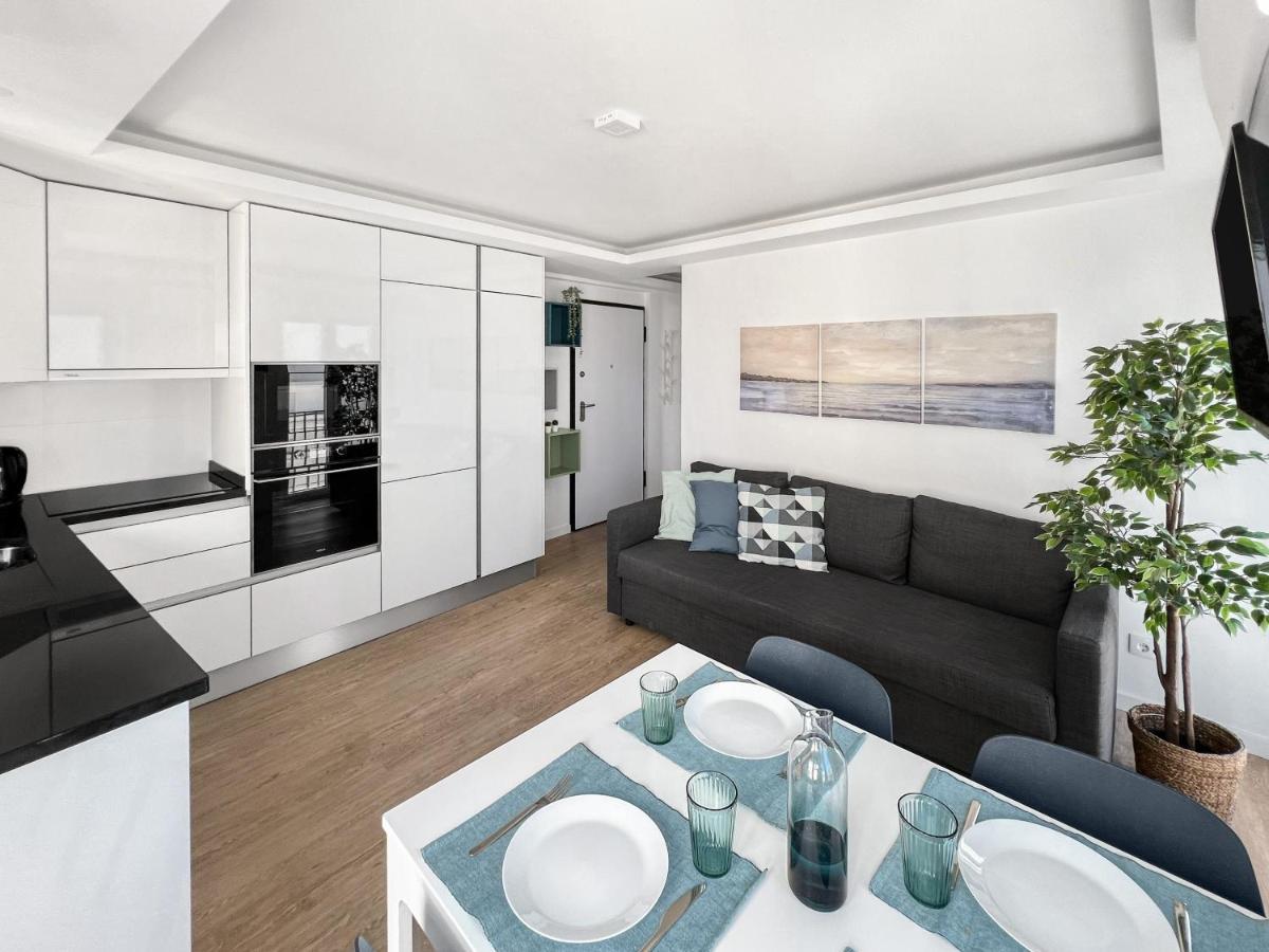 Sea Light Apartment Sesimbra. 2 Bedrooms, 6 Guests Eksteriør billede